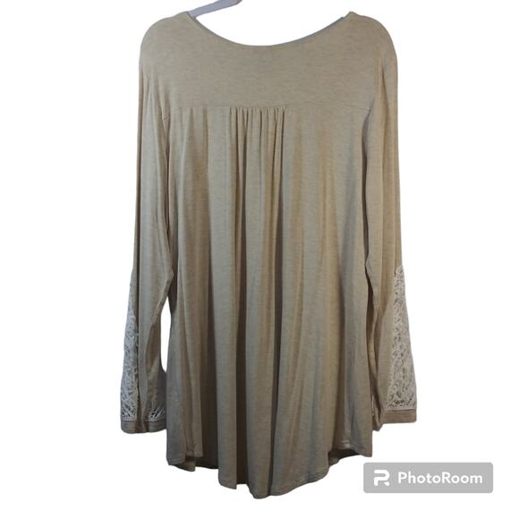 Monroe & Main Oatmeal Lace Trim Long Sleeve V-Neck Top Boho Casual Size 1X - Picture 2 of 8